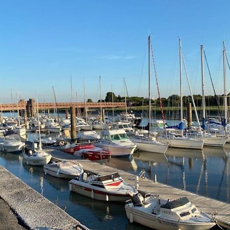 La Capitainerie Beau Duplex Face Port De Plaisance Lägenhet Étaples Exteriör bild